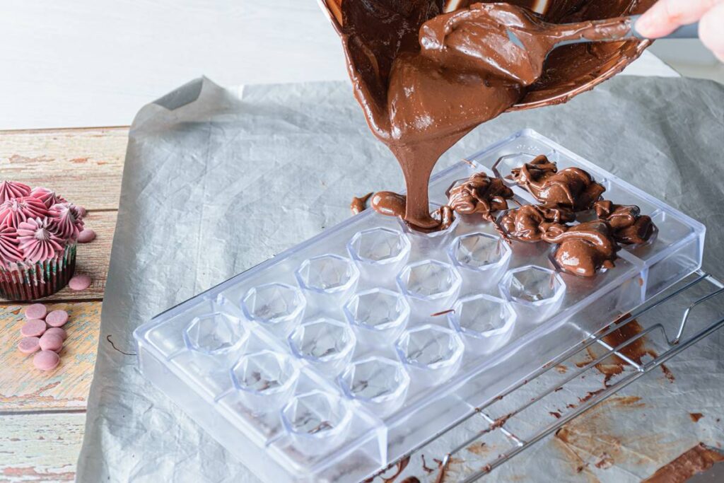 Çikolata Temperleme Aşamasında Dikkat Edilmesi Gereken Noktalar 