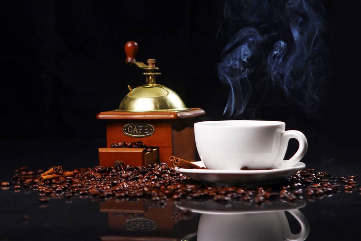 Evde Kahve Öğütürken Dikkat Etmeniz Gereken Pratik Bilgiler
