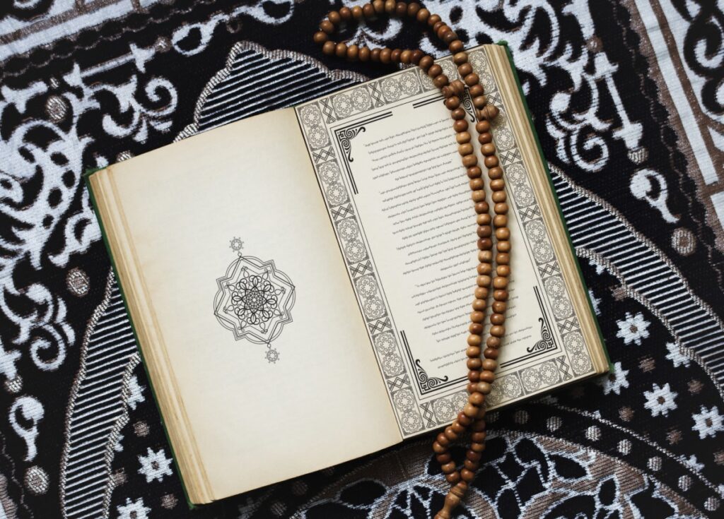 Hatim Duası Arapça Latince Okunuşu! Faziletleri Sırlar ve Türkçe Anlamı