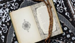 Fetih Suresinin Arapça Okunuşu Faziletleri! Anlamı, Sırları ve Meali