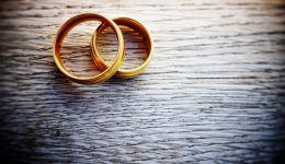 Evlilikten Önce Zina Yapan Kişi Bunu Eşine Söylemeli mi?