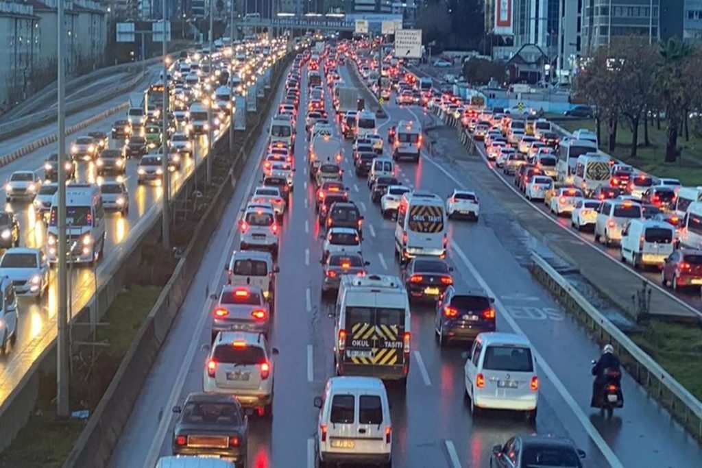 Büyükşehirlerde Trafik Sigortası Fiyat Neden Farklı?