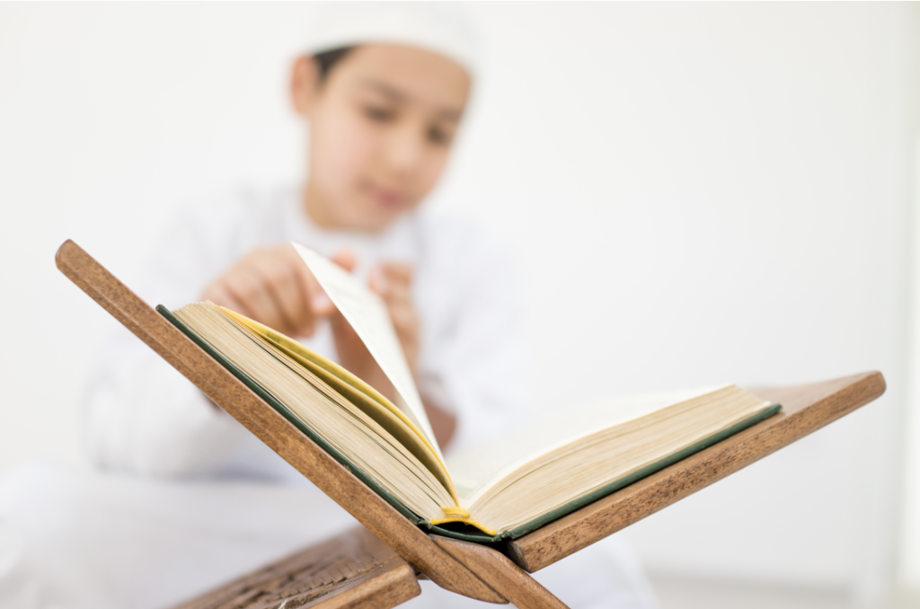 Hacet Duası Arapça Okunuşu Faziletleri! Anlamı, Sırları ve Meali