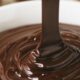 kuvertur-cikolata-yemeklerde-nasil-kullanilir-faydalari-ve-zararlari-nelerdir-15442