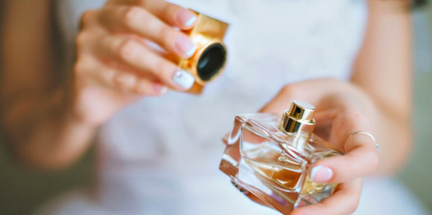 Rüyada parfüm görmek ne anlama gelir