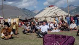 Kırgızların Sosyal Yaşamları ve Dil Özellikleri Nelerdir?