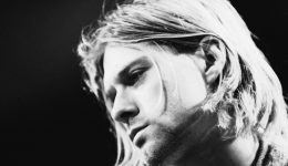 Kurt Cobain Sözleri: Nirvana’nın Efsanevi Liderinden Alıntılar